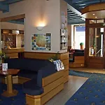 Hotel De Nevers 2*