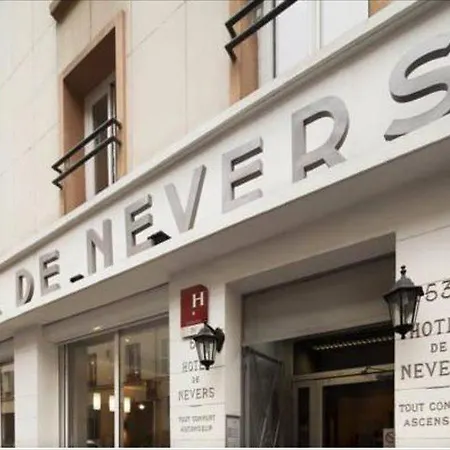מלון De Nevers