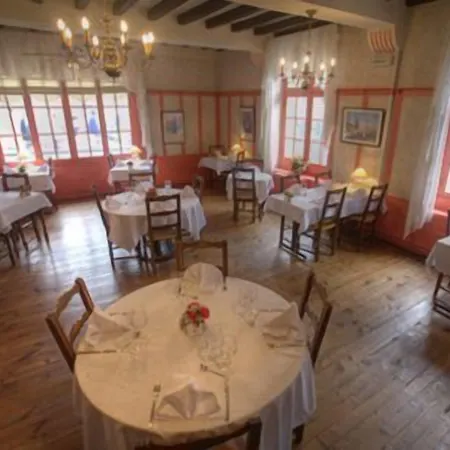 De Nevers 2* לורדה