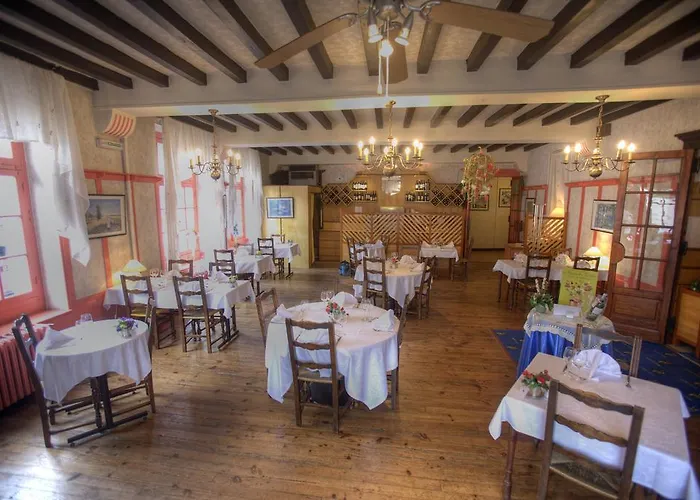 De Nevers Hotel Lurdy