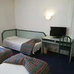 De Nevers Hotel