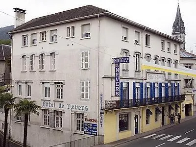 Hotel De Nevers 2*