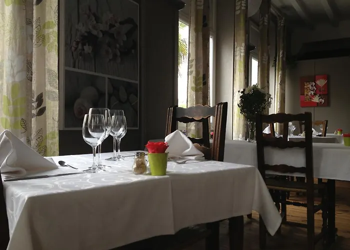 オテル ドゥ ヌヴェール ホテル