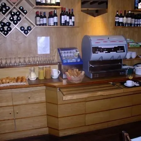 酒店 迪讷韦尔酒店 2*