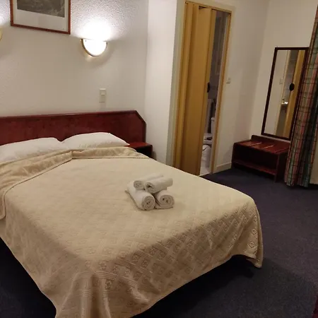 オテル ドゥ ヌヴェール