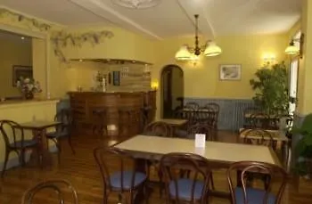 Hotell De Nevers 2*