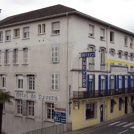 オテル ドゥ ヌヴェール 2*